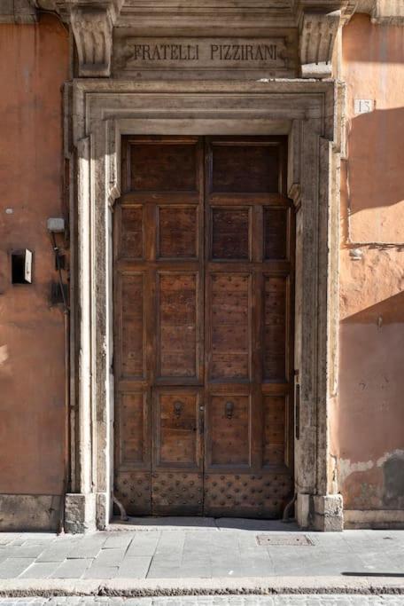 Stunning Center Rome Apartment Bagian luar foto