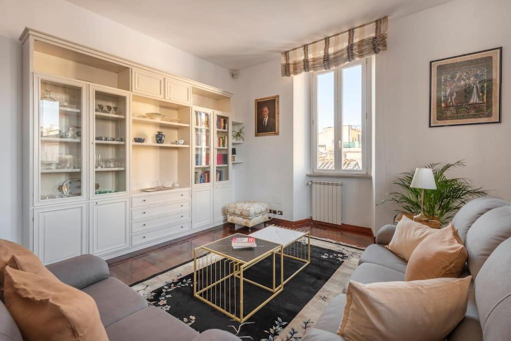 Stunning Center Rome Apartment Bagian luar foto