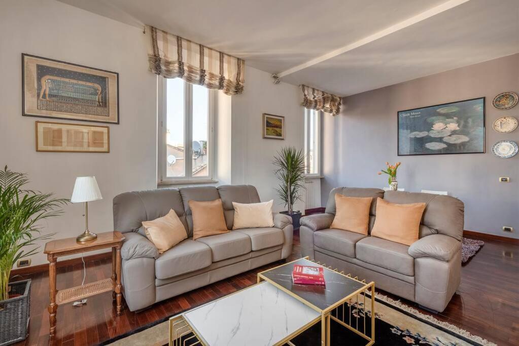 Stunning Center Rome Apartment Bagian luar foto